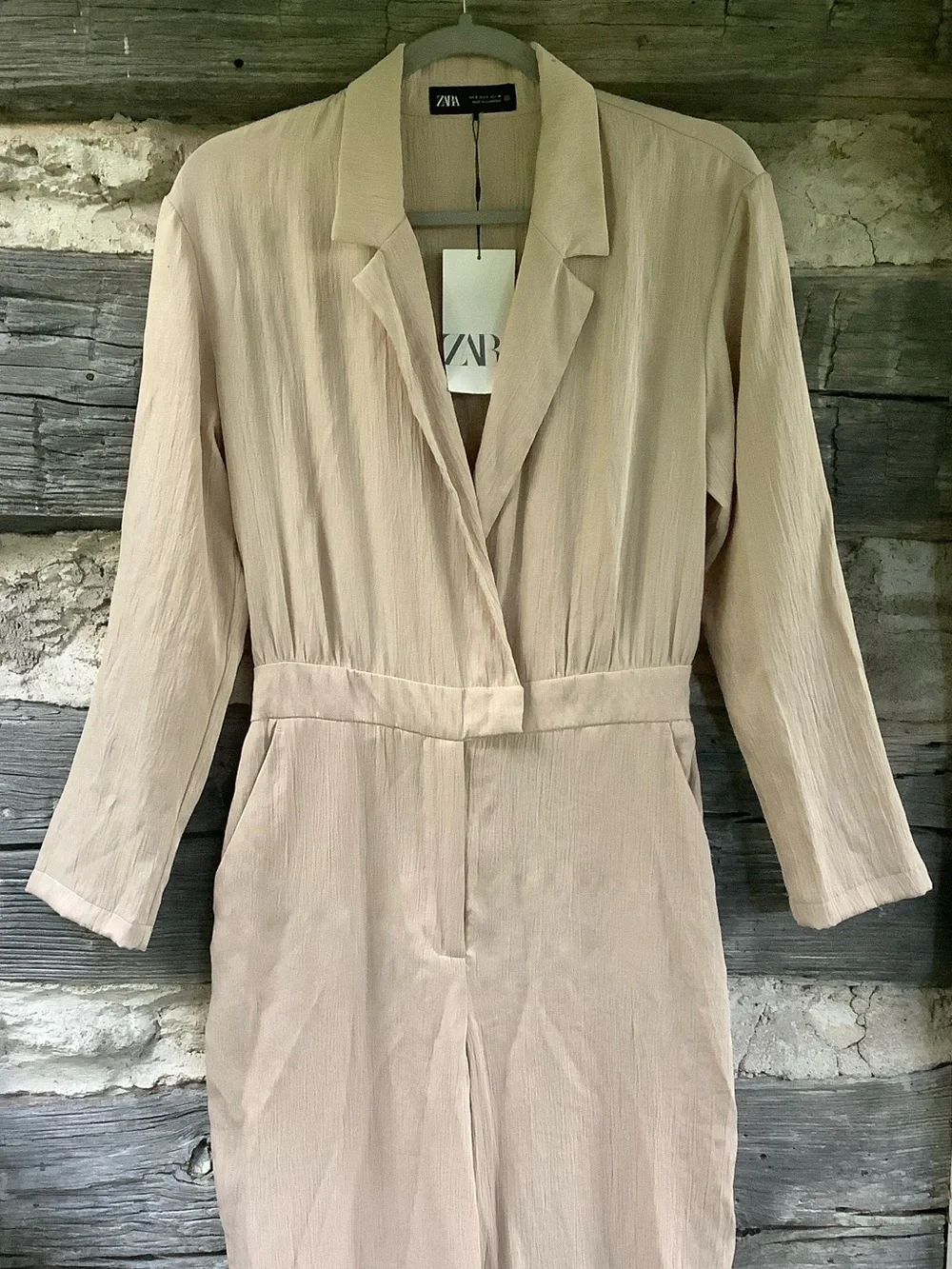 Zara Neutral Beige V-Neck Long Sleeve Jumpsuit - Picture 2 of 8